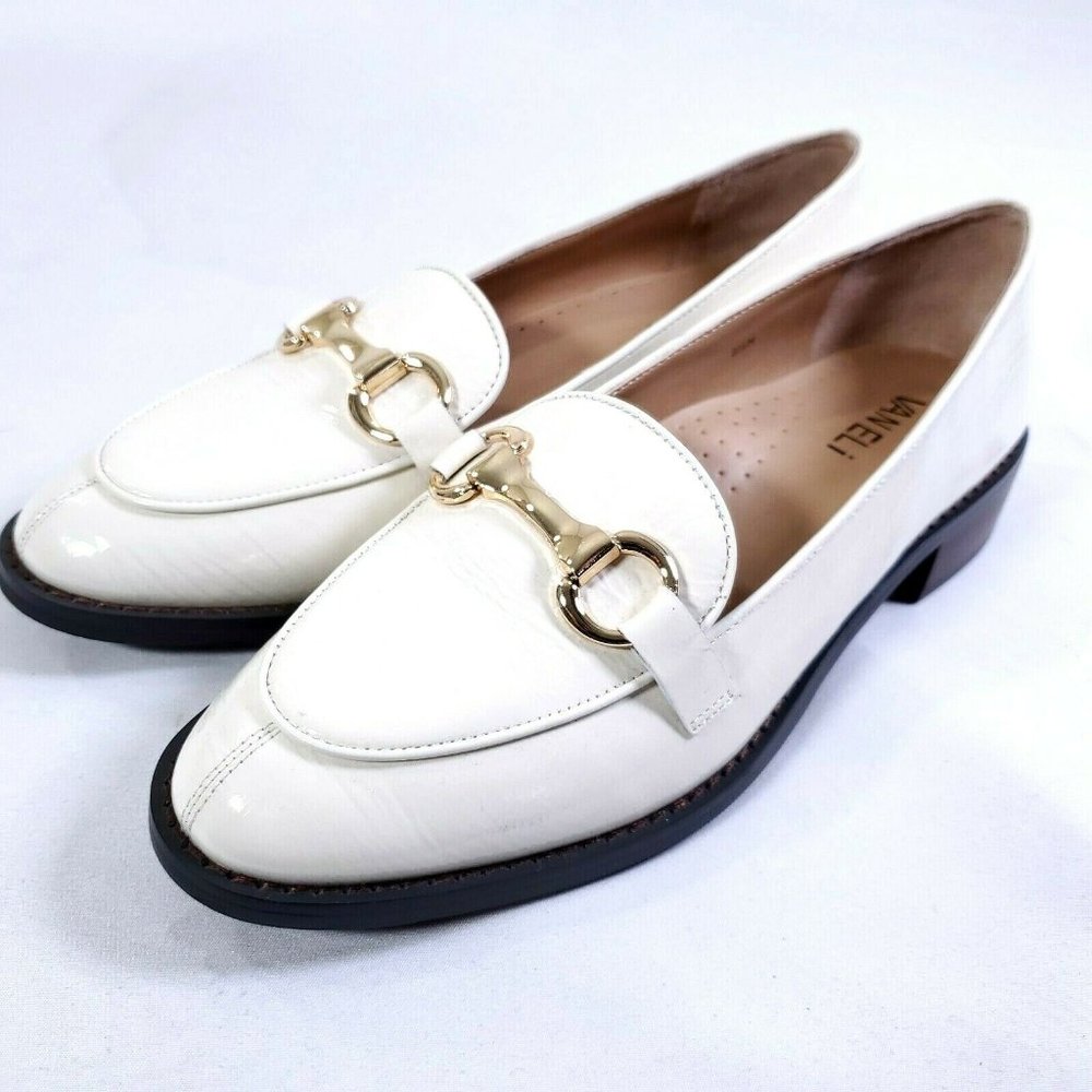 Vaneli Womens Italian Patent Leather Loafers 8.5